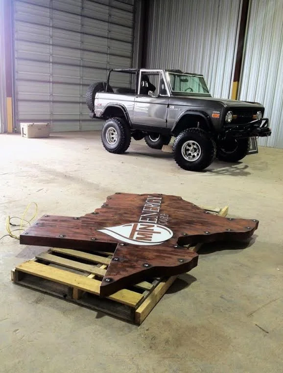 Custom MTN "Lone Star" Backlit Sign