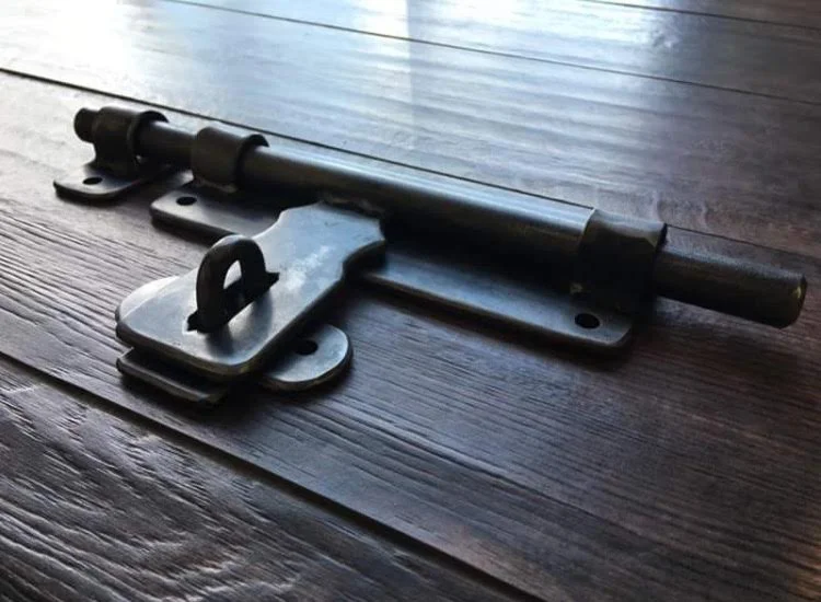 LARGE CUSTOM BARREL BOLT