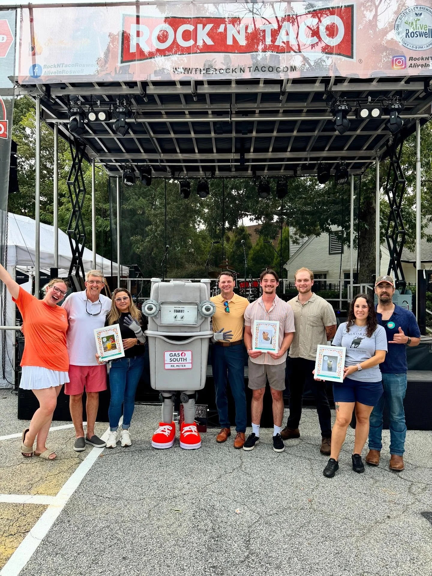 ✨ And the results are in! ✨

Roswell has voted, and here are your 2025 Summer Sippin&rsquo; champions:

Cocktails Best Sip in Roswell: @hugosoysterbaratl Runner-Up: @frescoroswell Third Place: @madridspanishtaverna

Non-Alcoholic Sips Best Sip in Ros