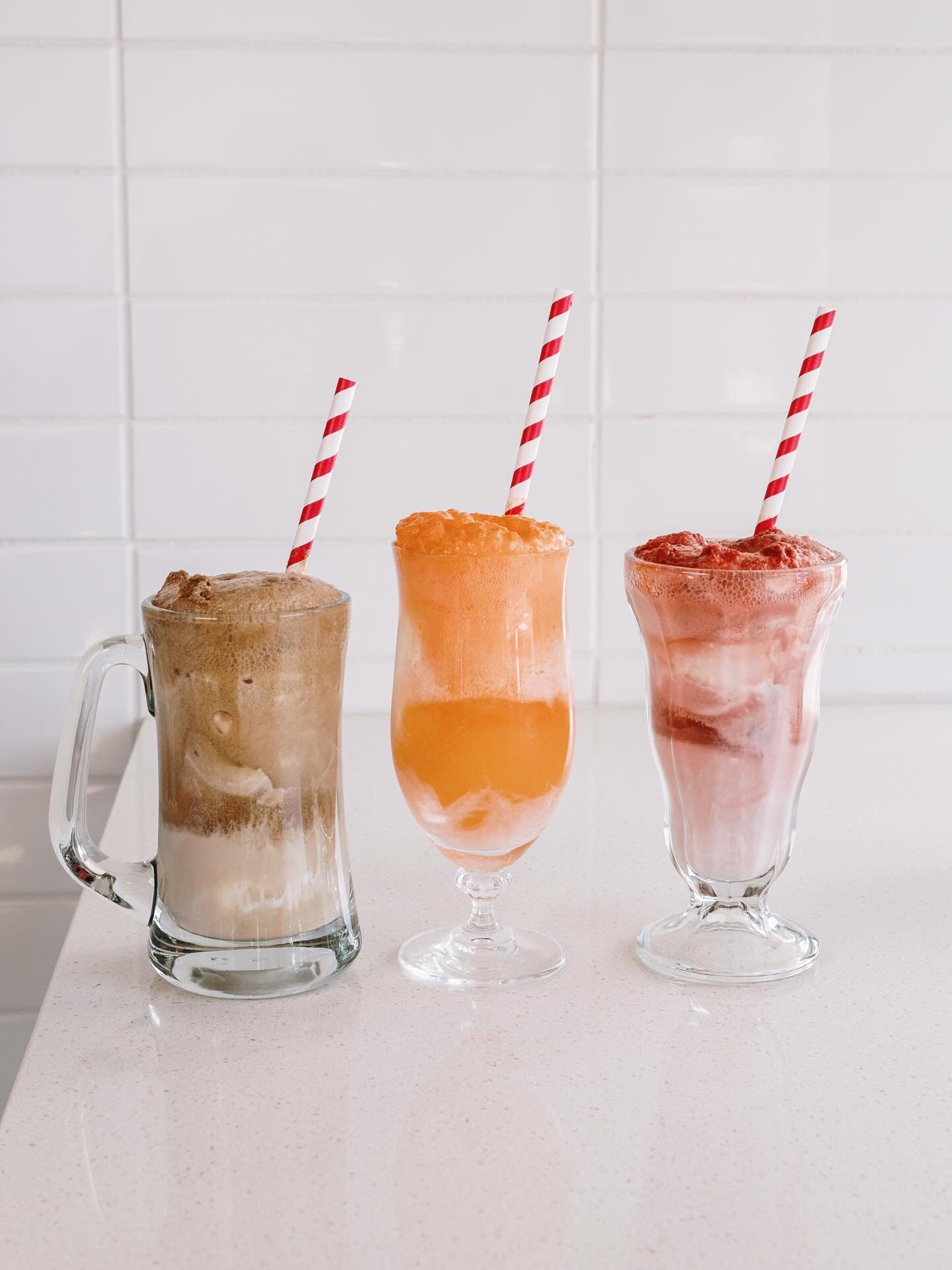 It&rsquo;s GIVEAWAY time! 🥤🍦Win a $50 gift card to @whitsofroswell and celebrate Roswell Restaurant Weeks in style.

How to enter:
1. Like this post
2. Follow @roswelleatsandsips and @whitsofroswell 
3. Tag two friends in the comments

✨ BONUS ENTR
