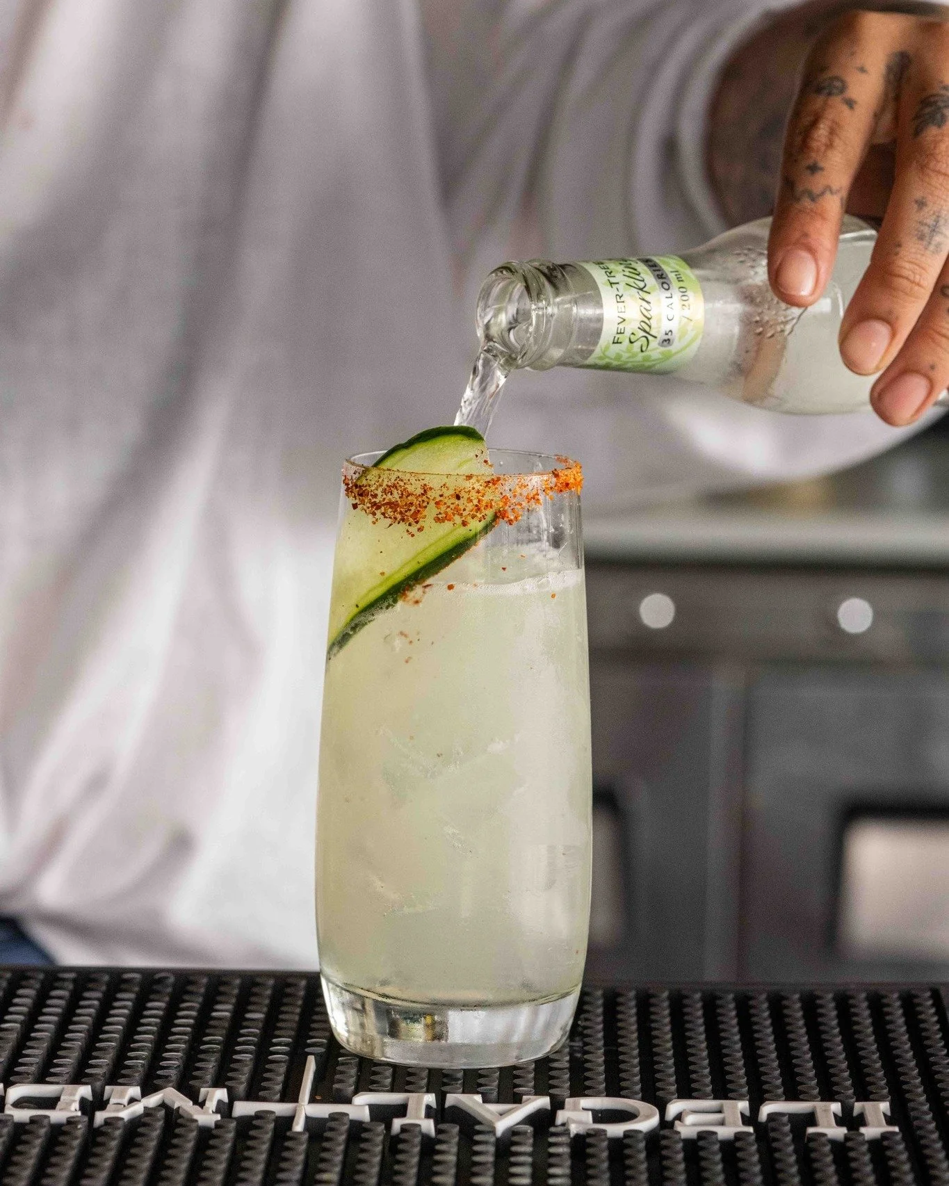 Cool, crisp, and just the right amount of kick &mdash; @silladeltoro  is bringing the flavor to Summer Sippin&rsquo; 🥒🔥

Meet El Pepino Picante, a refreshing cocktail made with Jarana Blanco Tequila, lime juice, simple syrup, cucumber tonic, a cucu