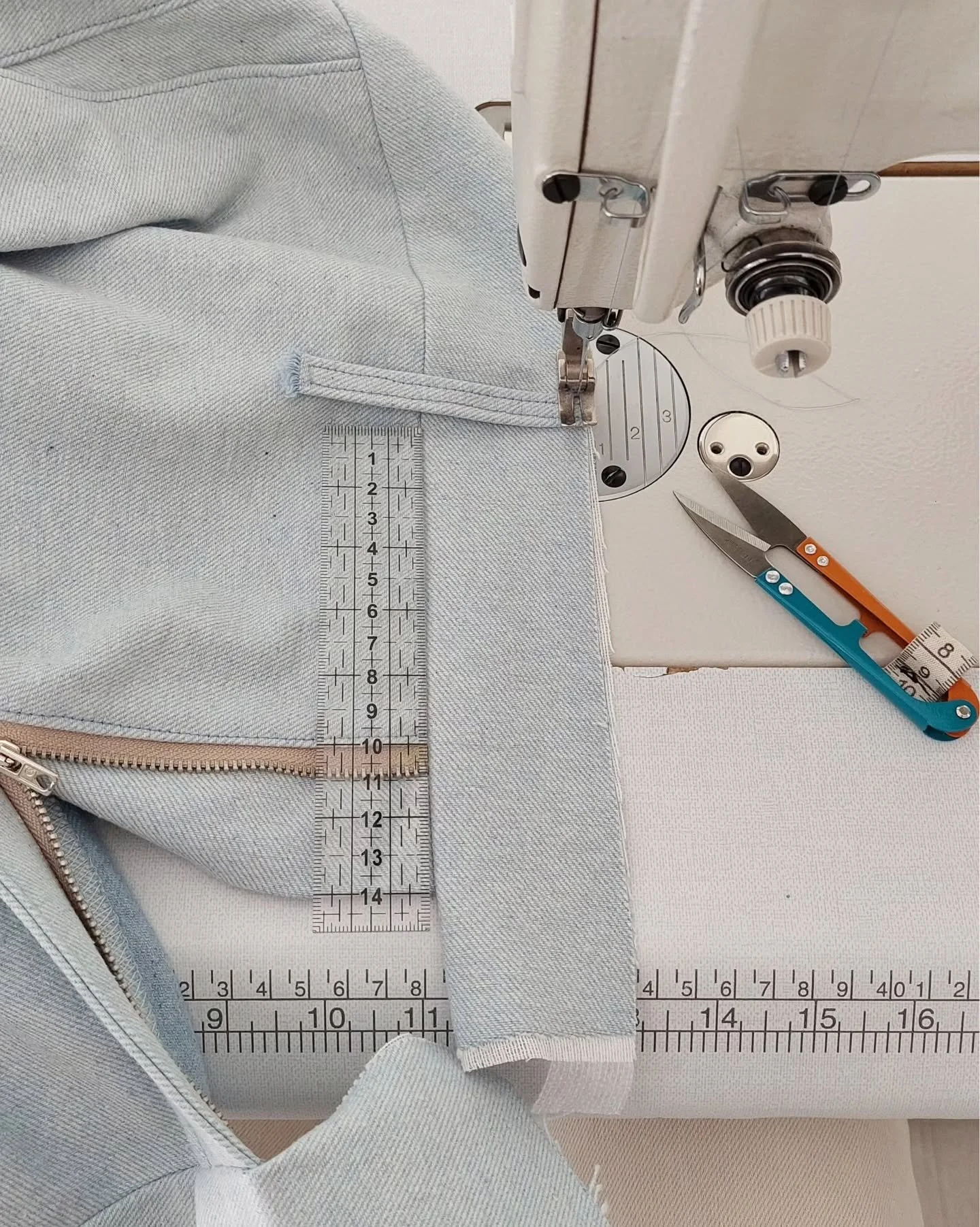 More pant sewing, this time in denim.

I've got a lot of thoughts on pant fitting, all things related to crotch lengths and widths, and endless toiles. But I'll save that for a longer format blog post once I'm done with this patternmaking module (in 