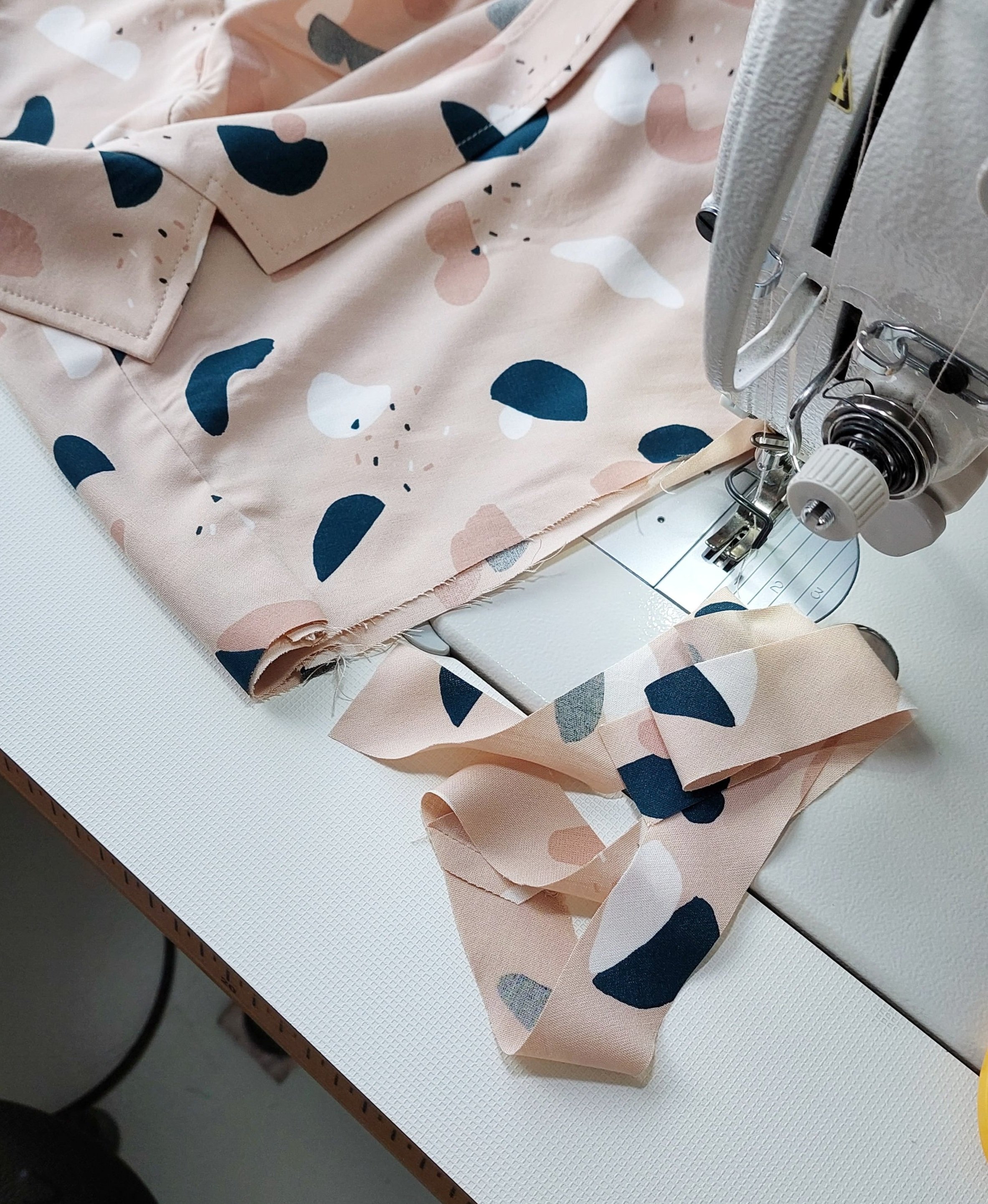 Telas de punto, telas planas - se puede usar un mismo patrón? — Studio  Costura