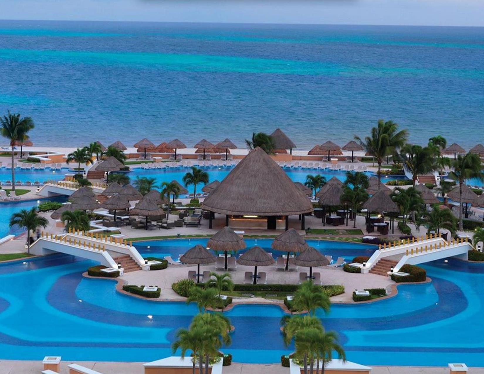 Palace Resort