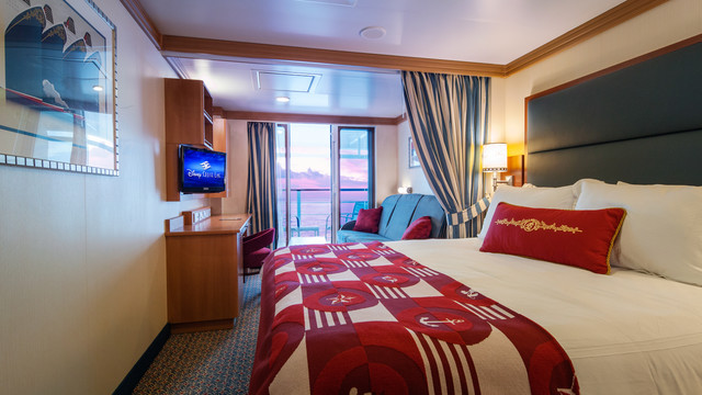 DISNEY CRUISE LINES DREAM08.png