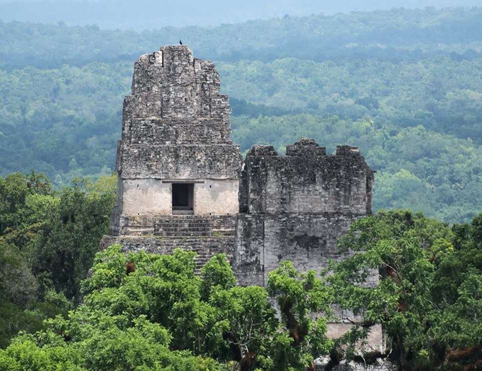 Opcional Tours In Flores, Peten