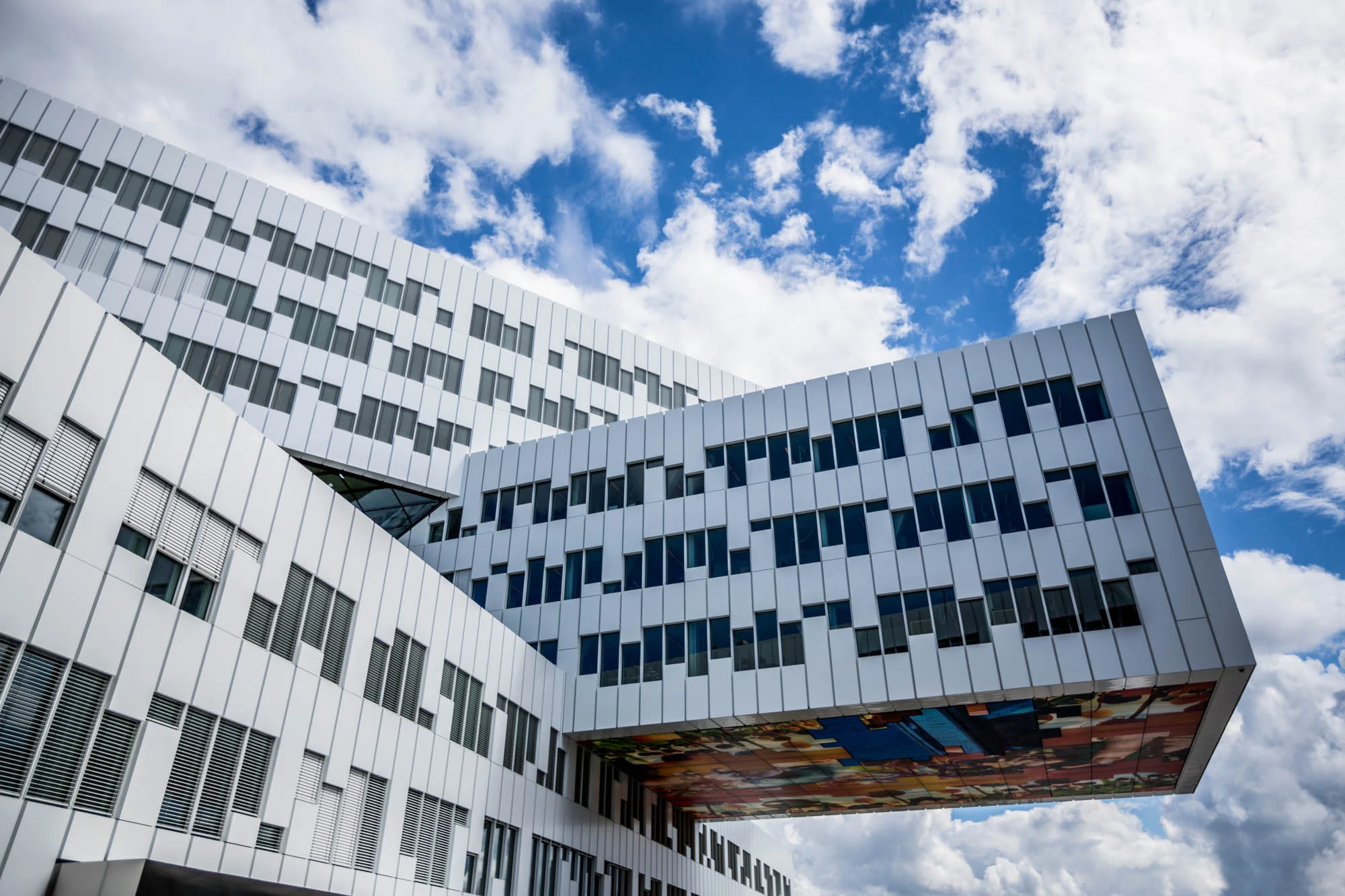 Ususual-building-Jordan-Reeder.jpg
