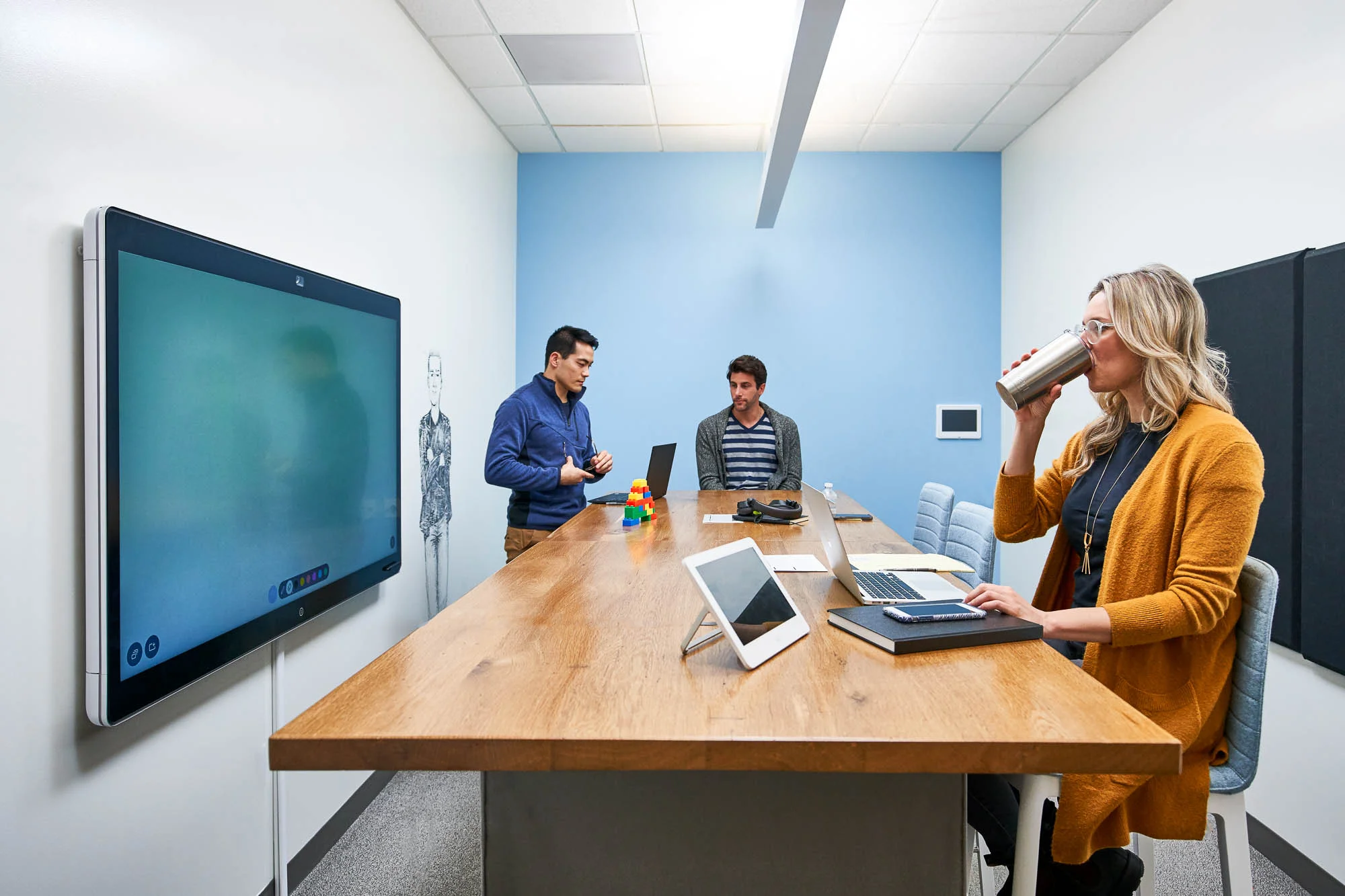 office start of meeting silicon valley jordan reeder.jpg