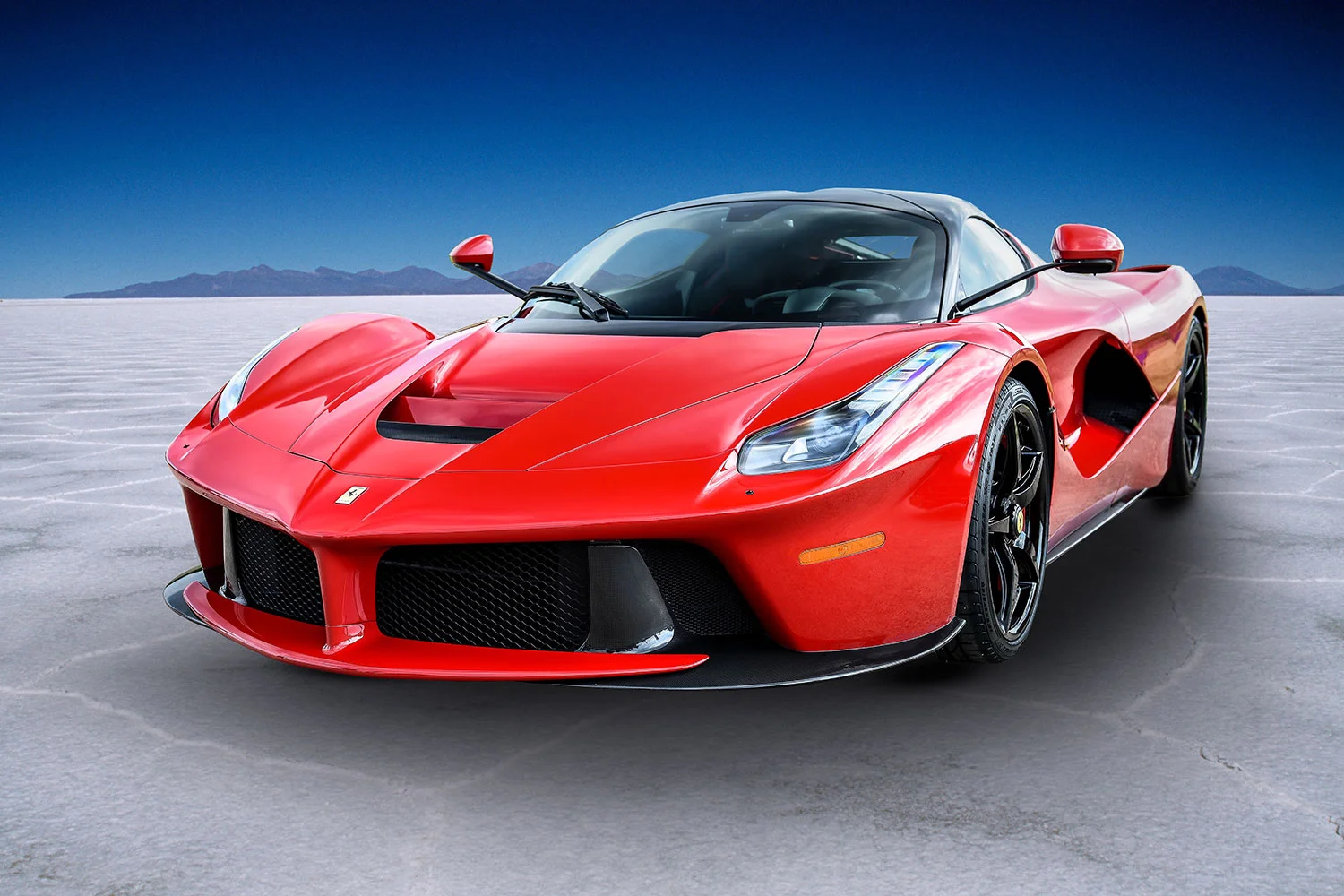 LaFerrari-salt-flats-(157)-Comp.jpg