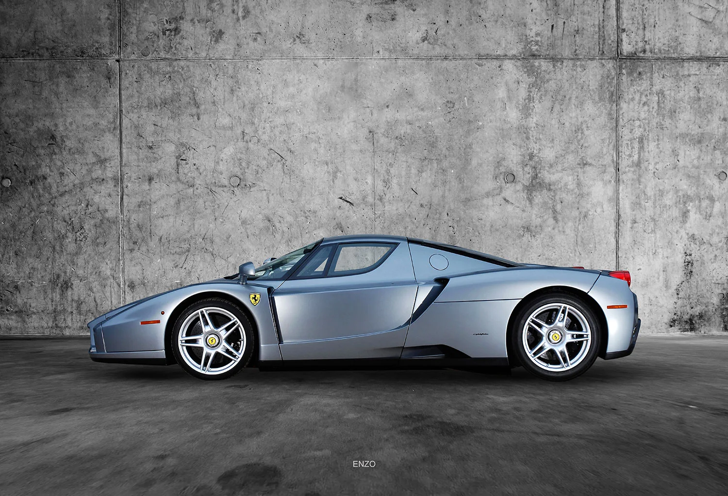 A - Enzo (004).jpg