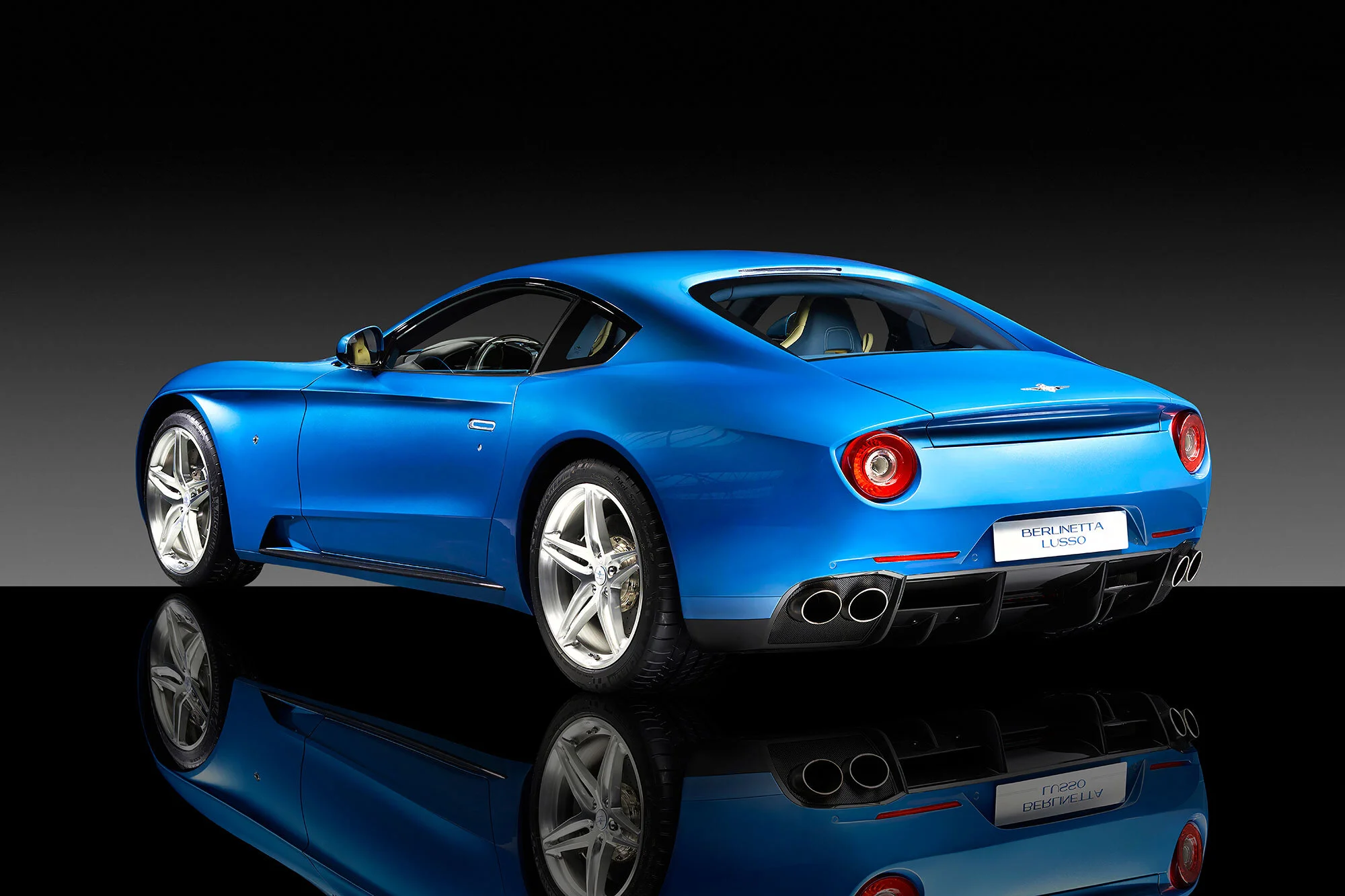 A - F12 Berlinetta Lusso (245).jpg