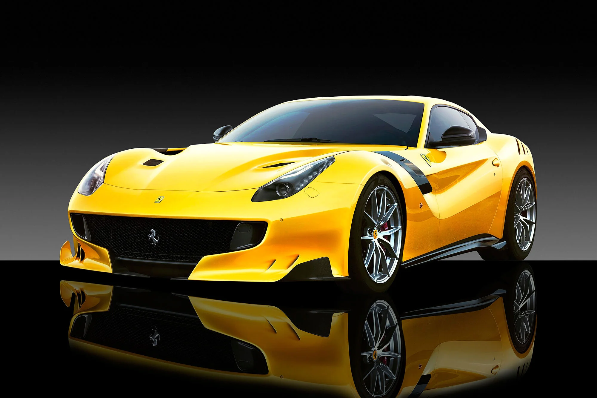 A - F12 TDF (253) .jpg
