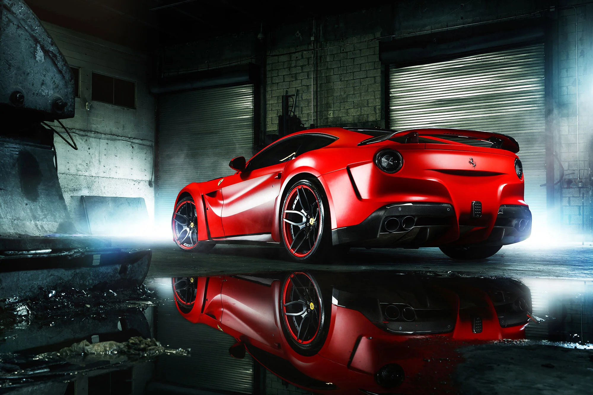 A - F12 Berlinetta (317).jpg