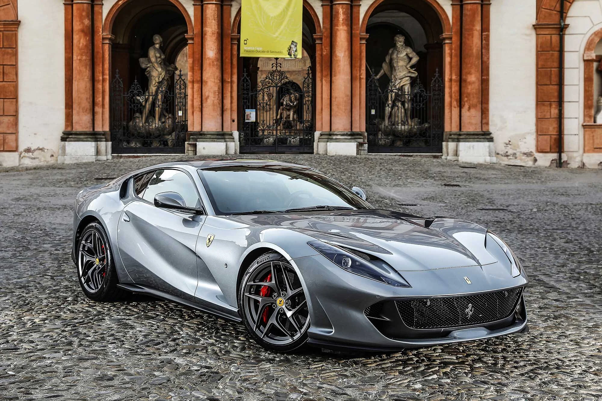 A #687 812 Superfast web.jpg