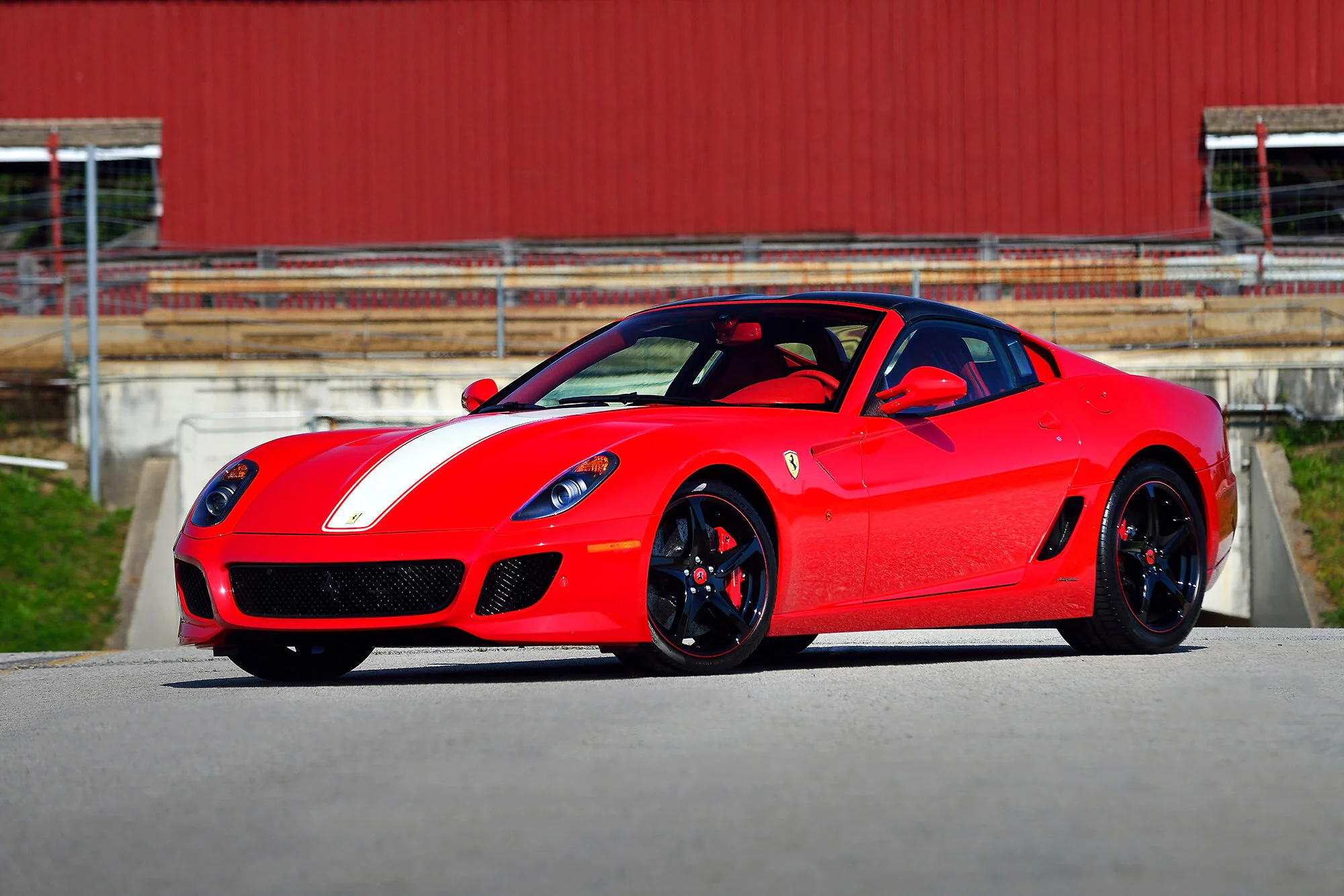 A #750 599 SA Aperta web.jpg