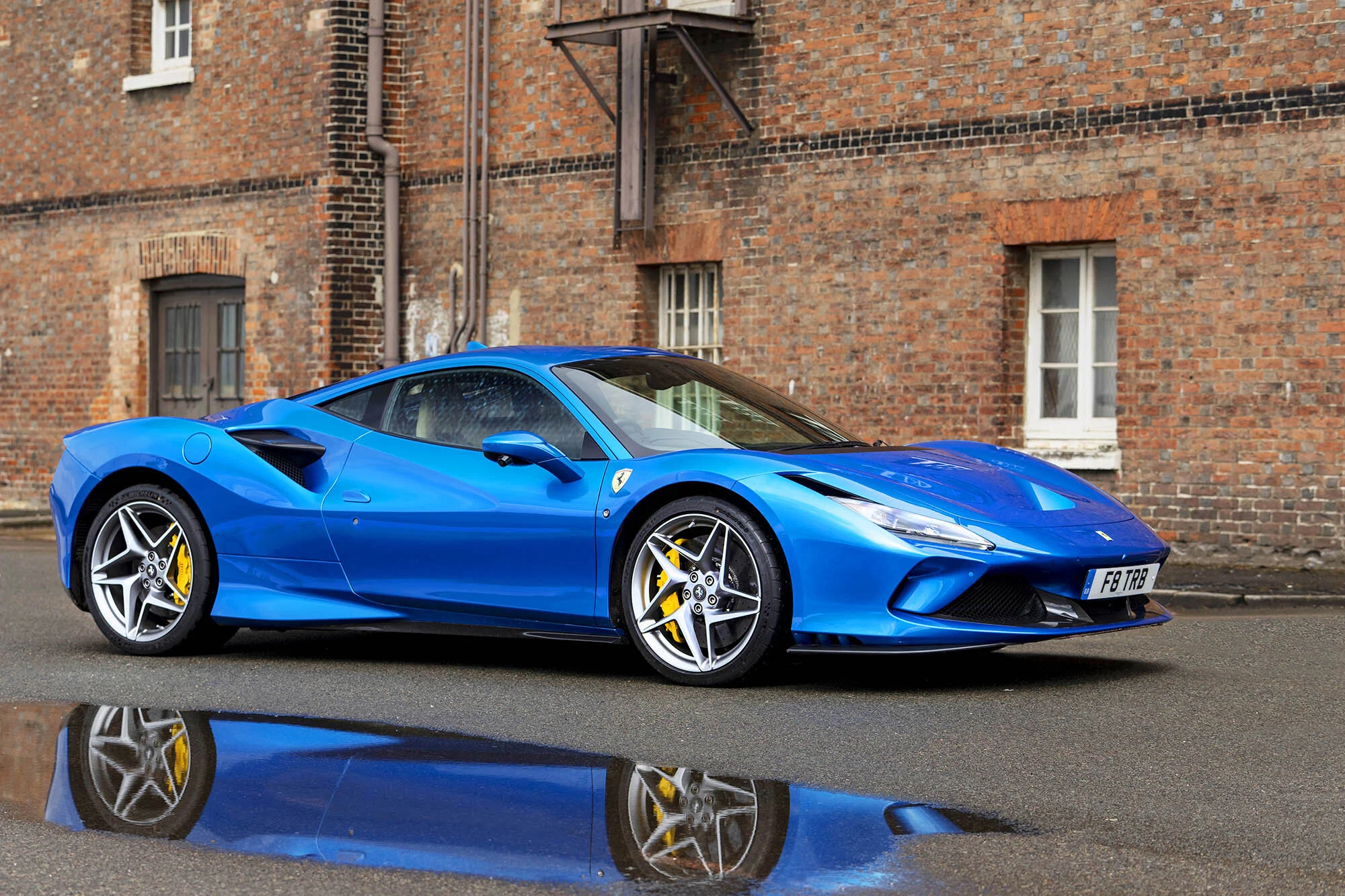 A #851 - F8 Tributo copy.jpg