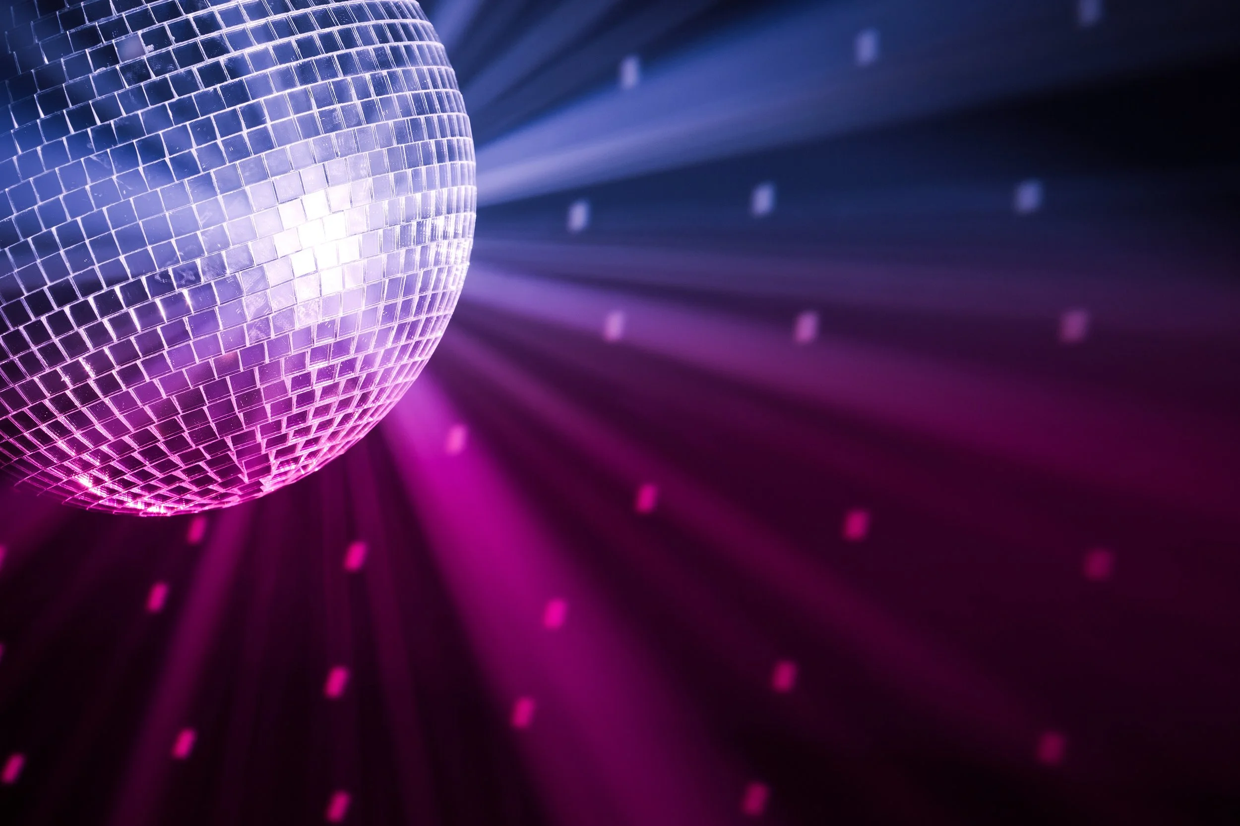 party-lights-disco-ball-club-wyong-party-lights-l-ade3318acd6d1b1a.jpg