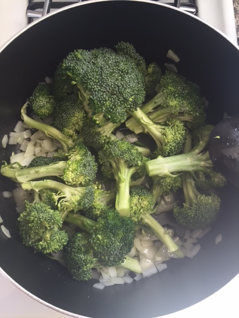 BroccoliSoup5.JPG