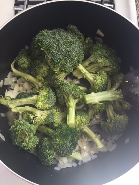 BroccoliSoup4.JPG