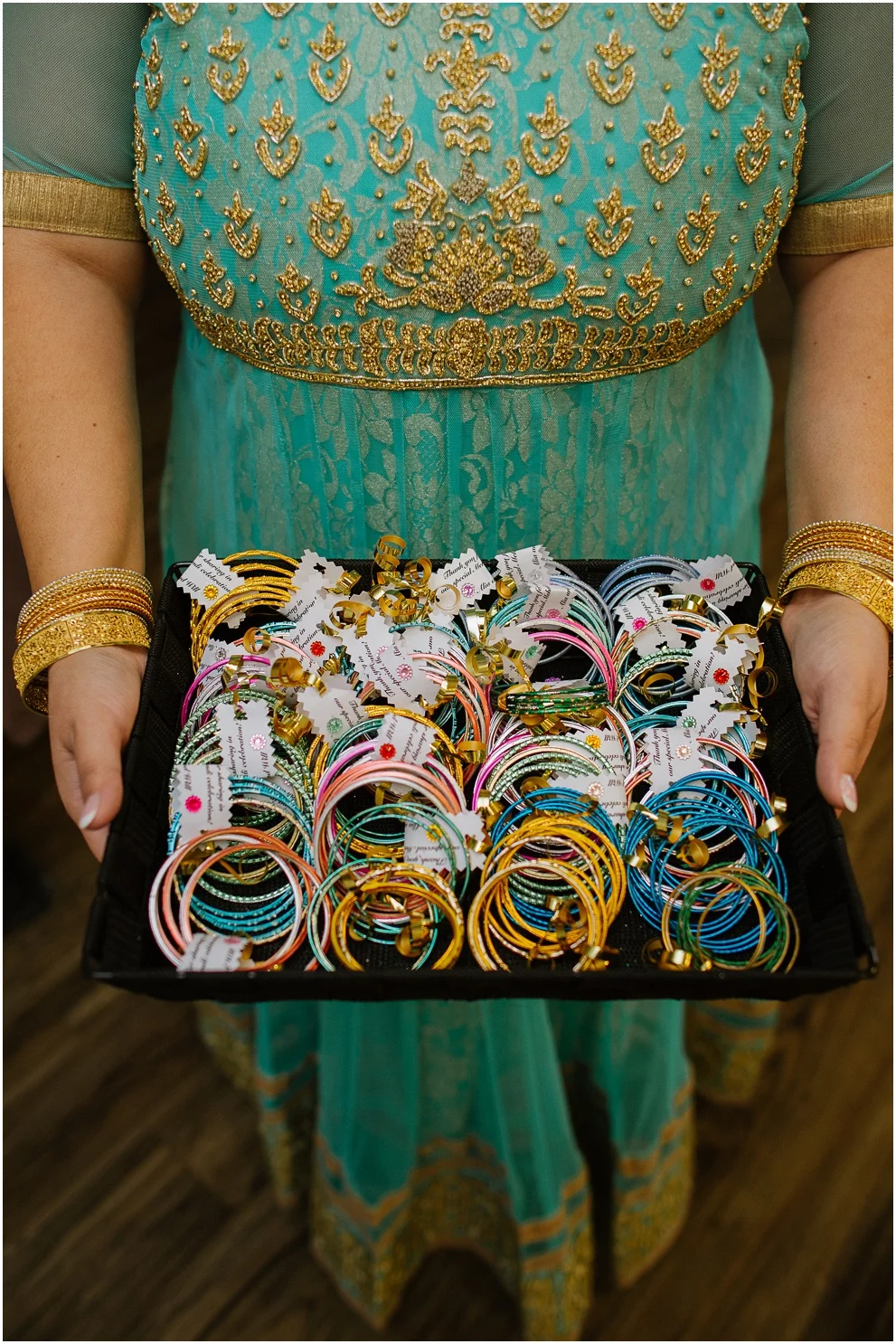 Calgary_Wedding_Photography_Mehndi_Ceremony_2017_Blog_0002.jpg