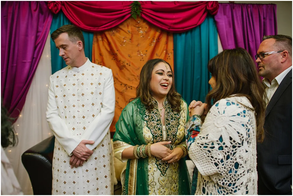 Calgary_Wedding_Photography_Mehndi_Ceremony_2017_Blog_0021.jpg