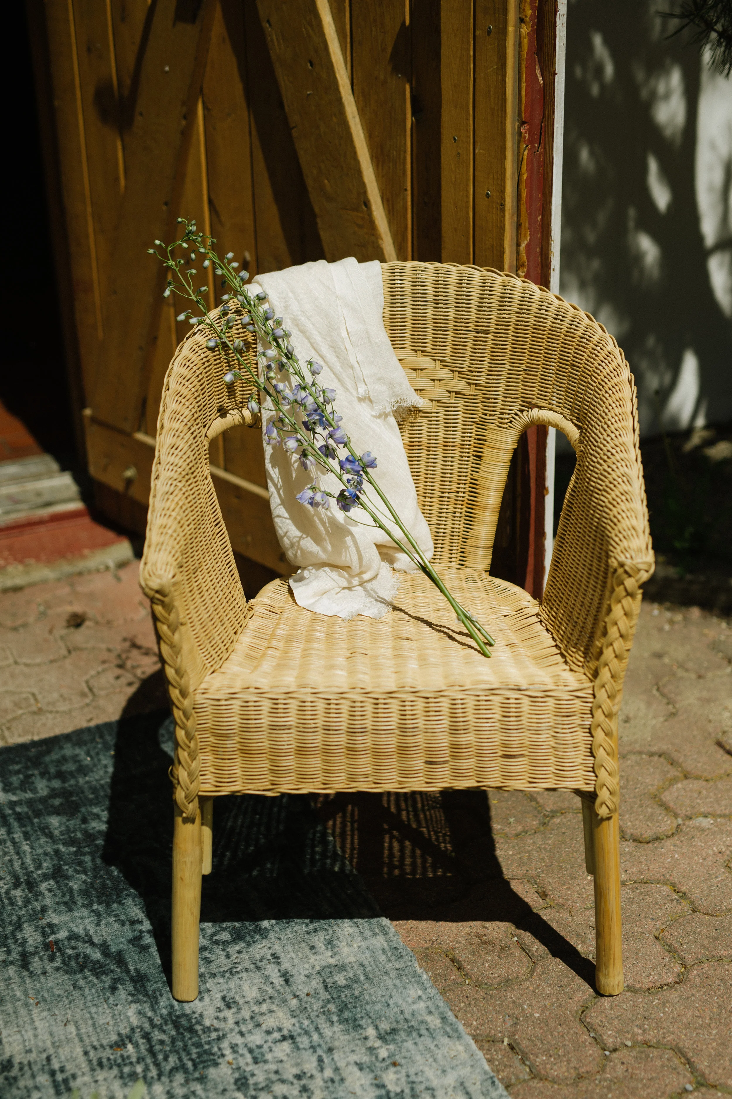 Calgary_Wedding_Photography_Spring_Barn_Wedding_Shoot_2018_HR026.jpg