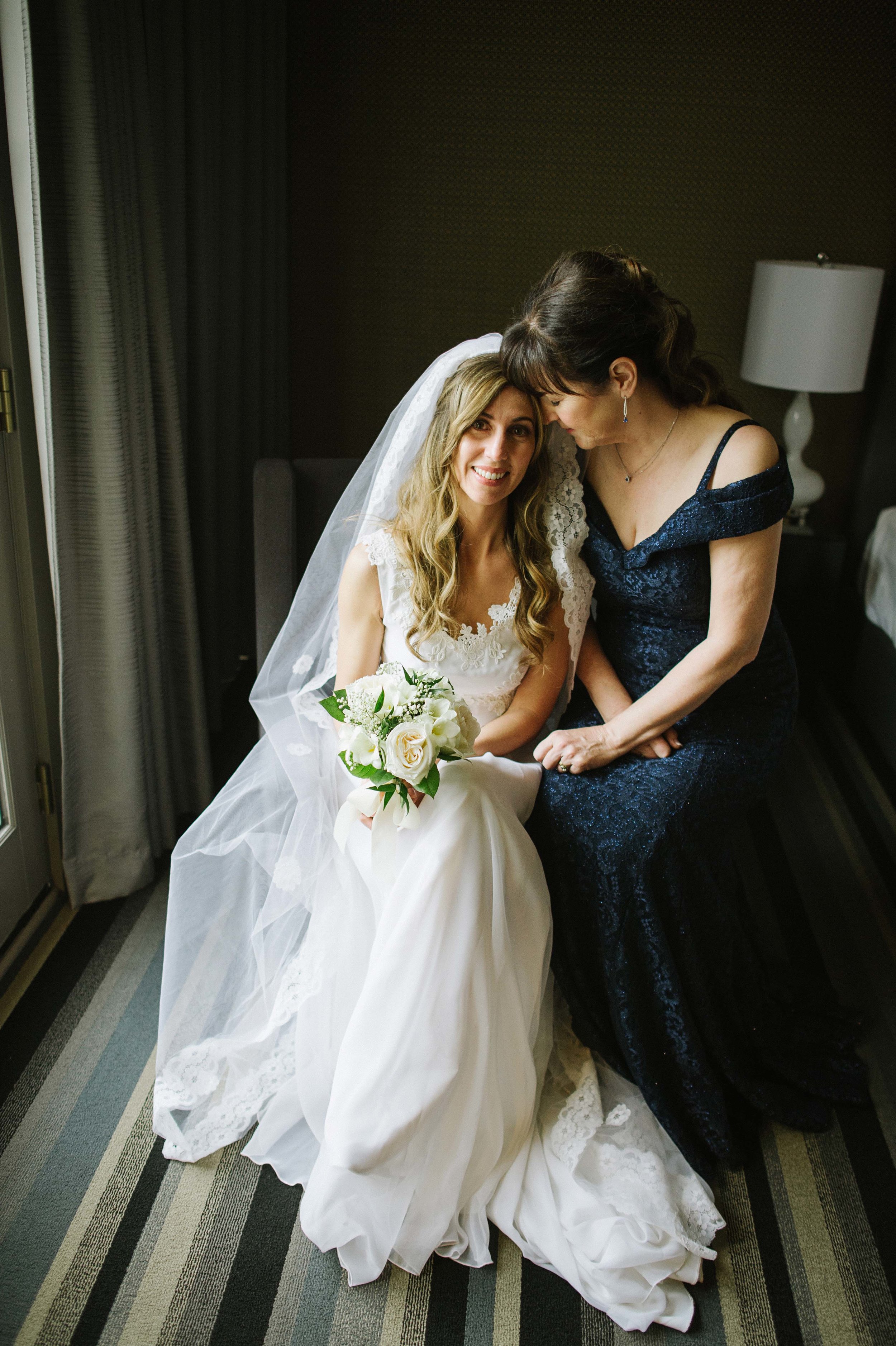 Christy-D-Swanberg-Photography-Calgary-wedding-elopement-12.jpg