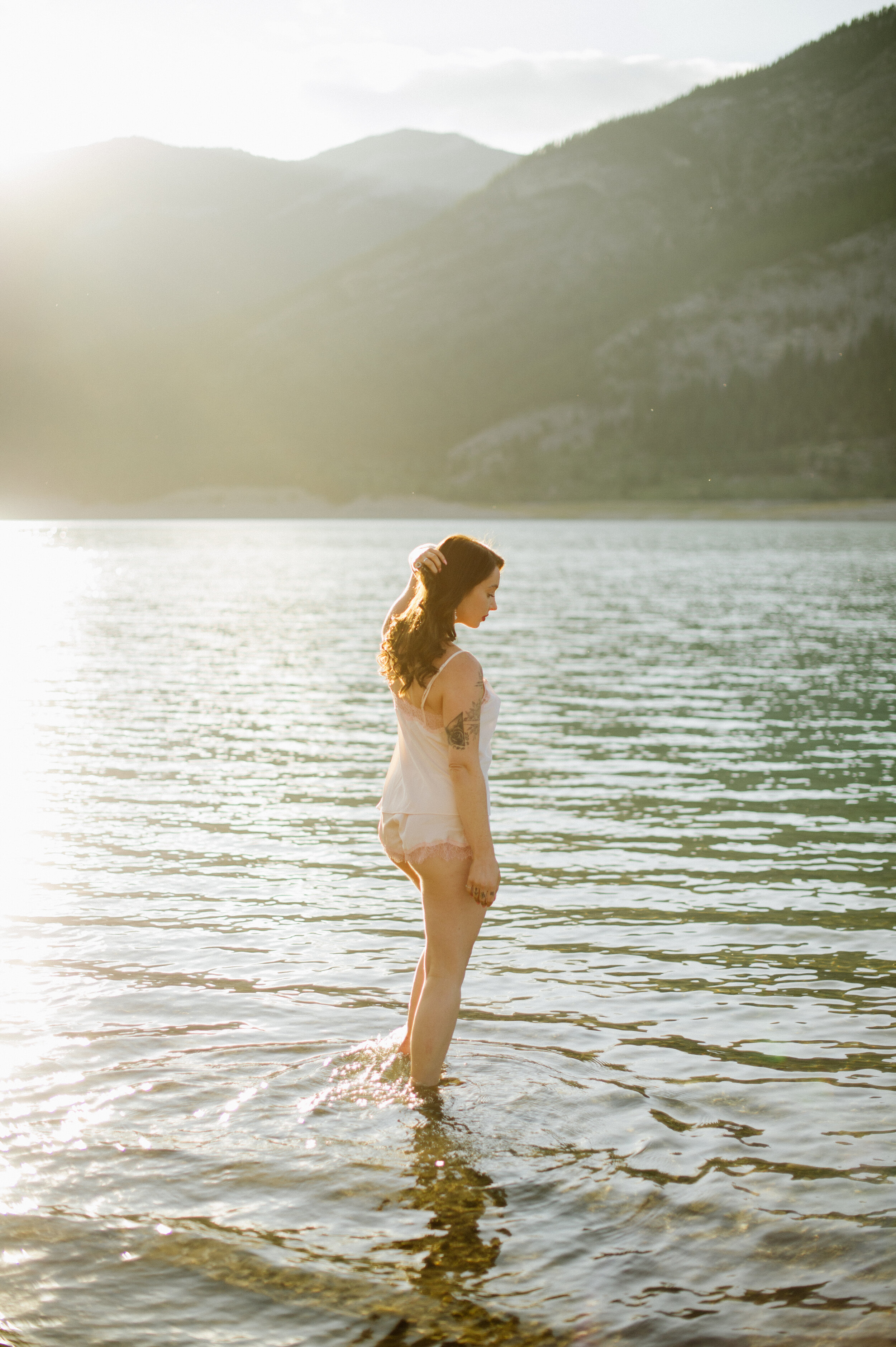 Hello_There_Darling_Boudoir_Ashley_Rocky_Mountains_2020_HR_220.jpg