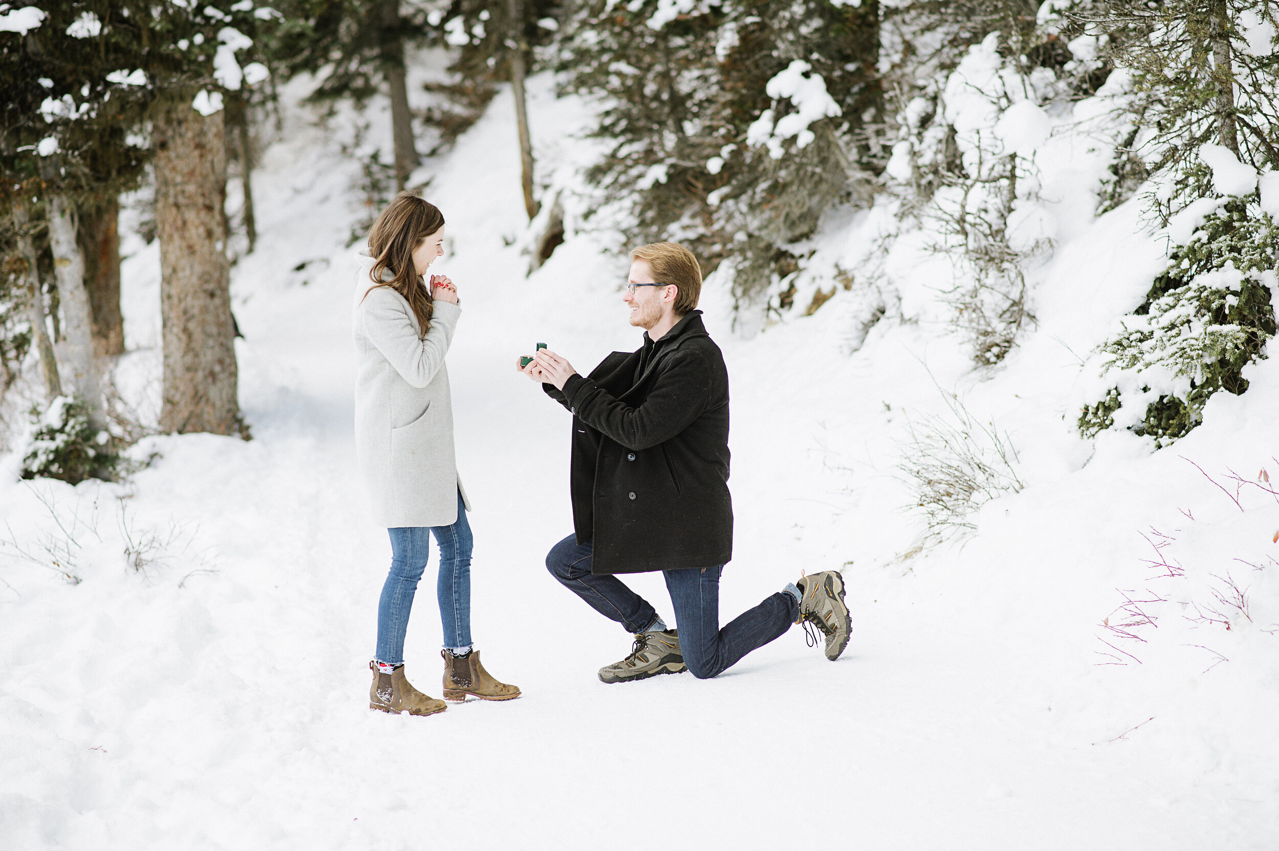 Heather_Shaun_Proposal_Engagements_Lake_Louise_2020_CDSPhoto_HR_064.jpg