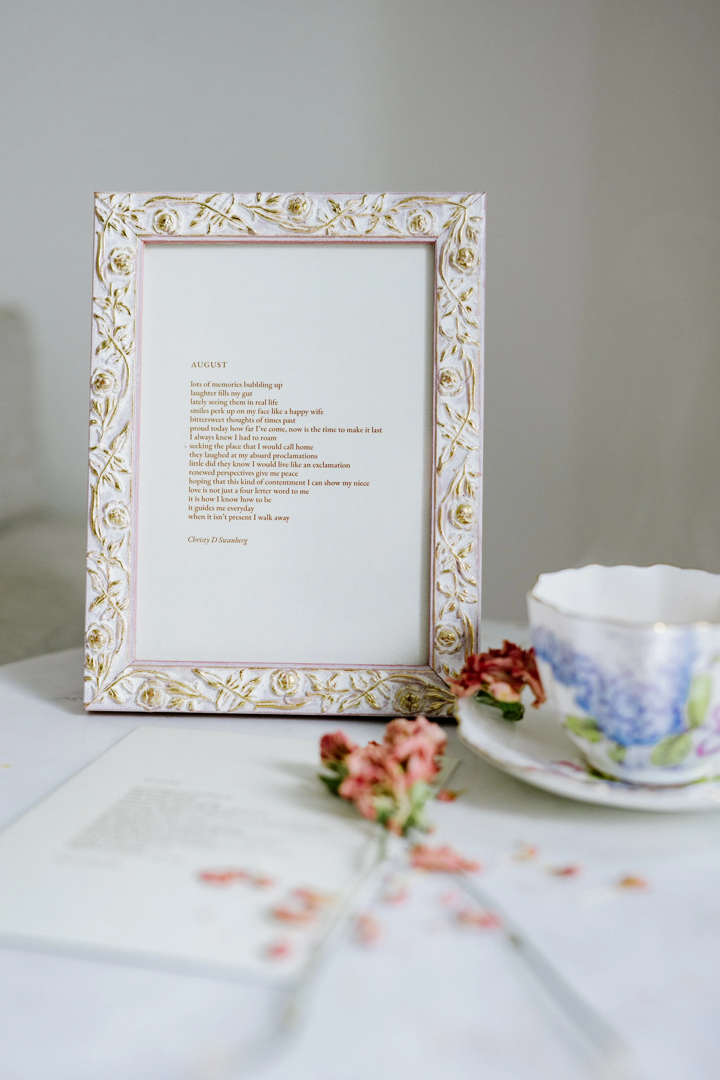 Poetry_by_Christy_Swanberg_2025_YYC_Lifestyle_Photography_CDSPhoto_HR_0004.jpg