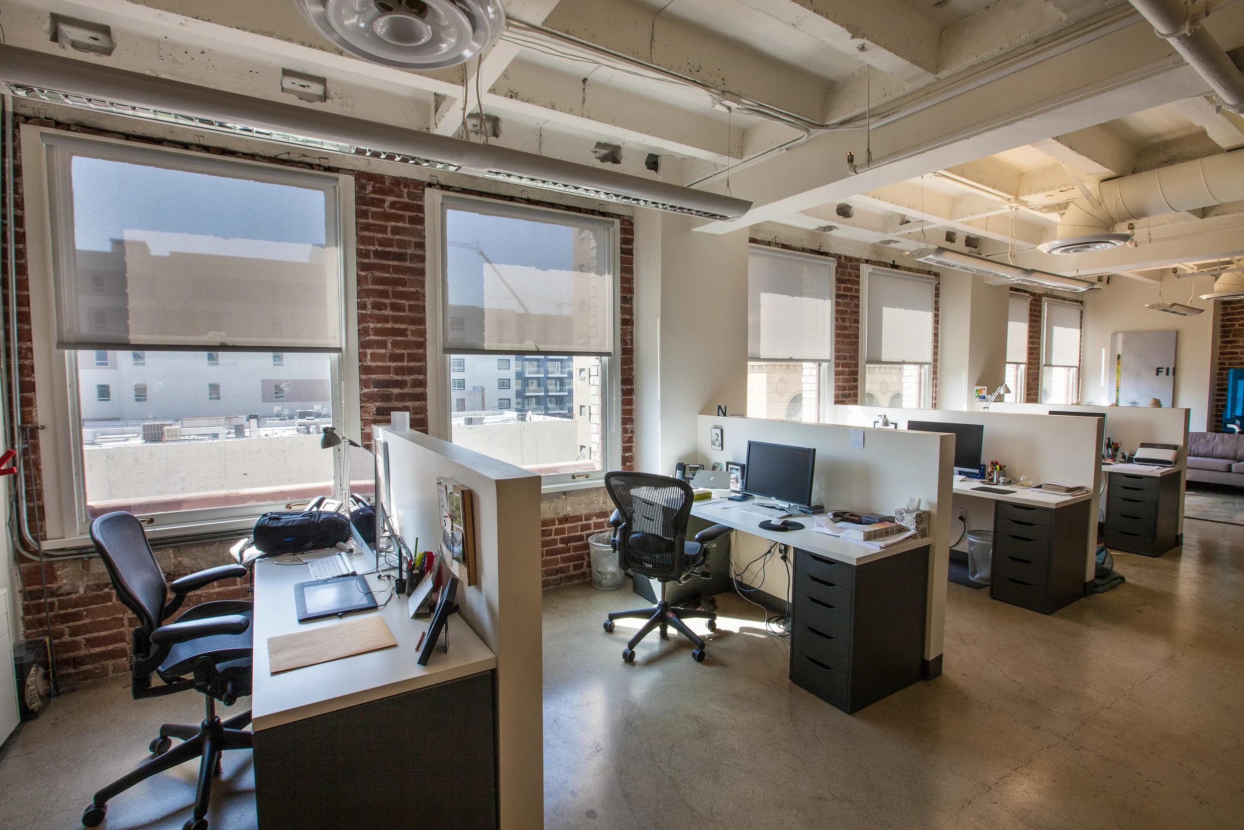  Linespace Studio