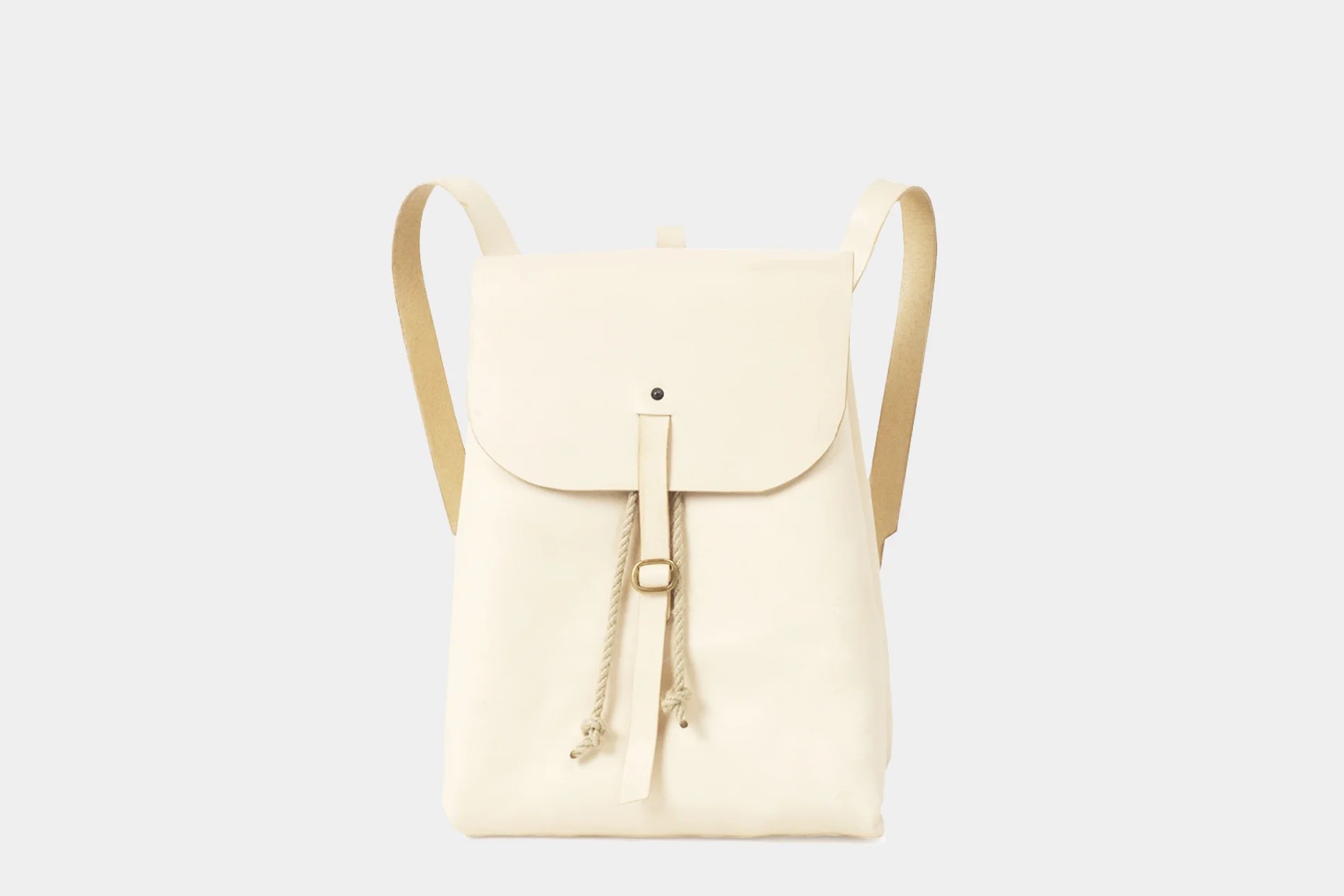 Leather bag and accessory brand focused on telling stories through minimal and timeless design - handmade in East London