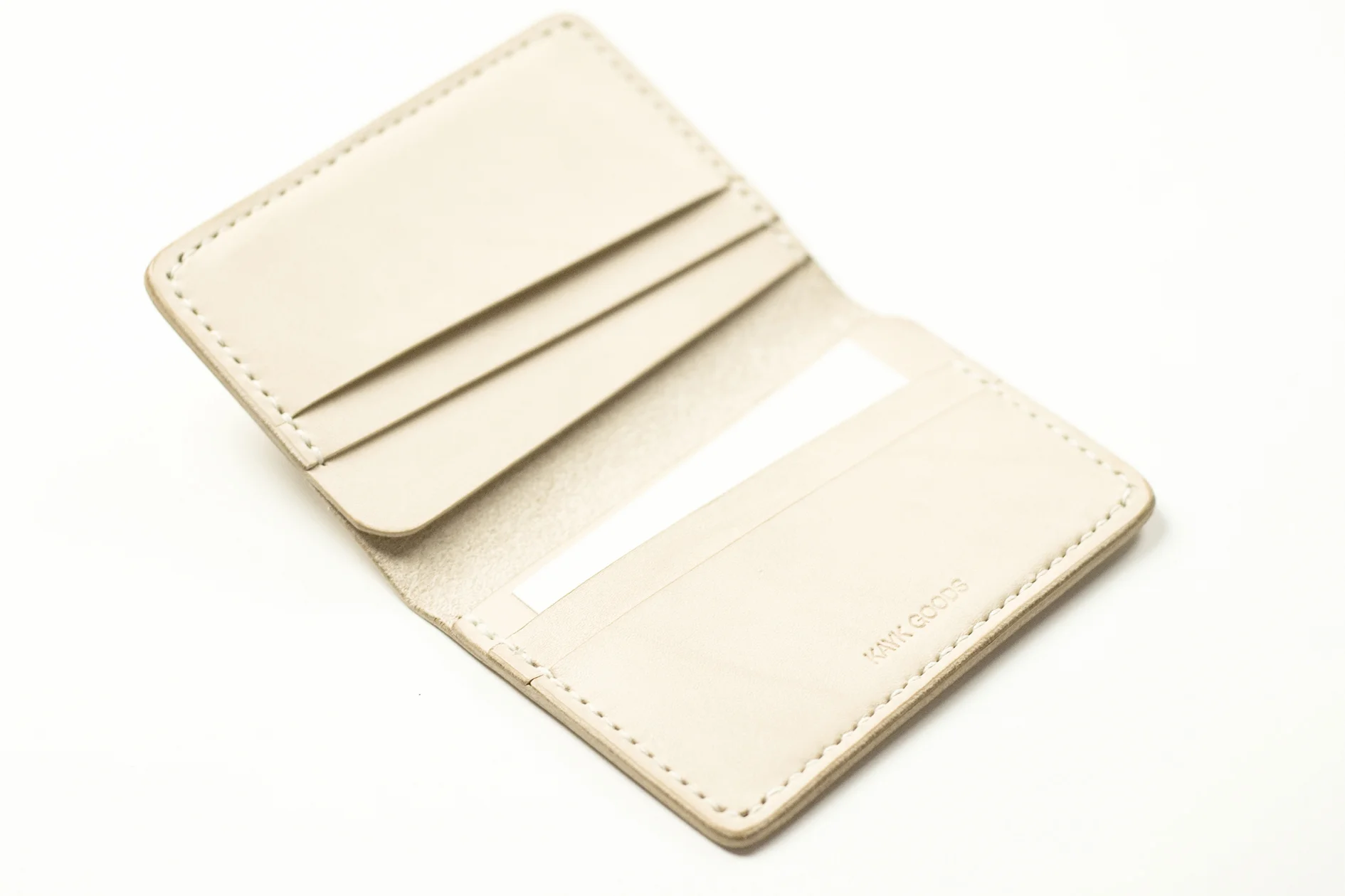 Leather bag and accessory brand focused on telling stories through minimal and timeless design - handmade in East London