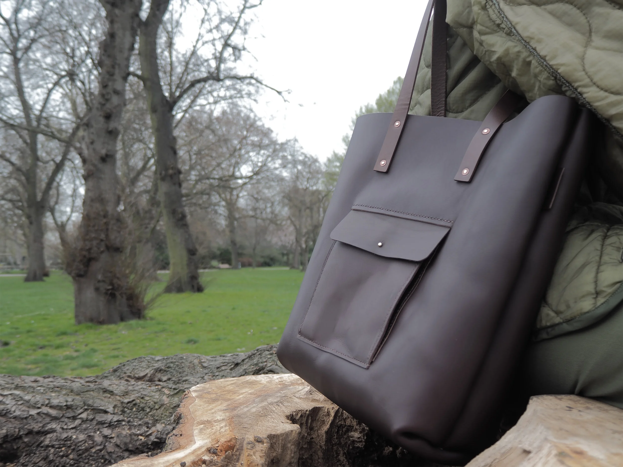 Leather bag and accessory brand focused on telling stories through minimal and timeless design - handmade in East London