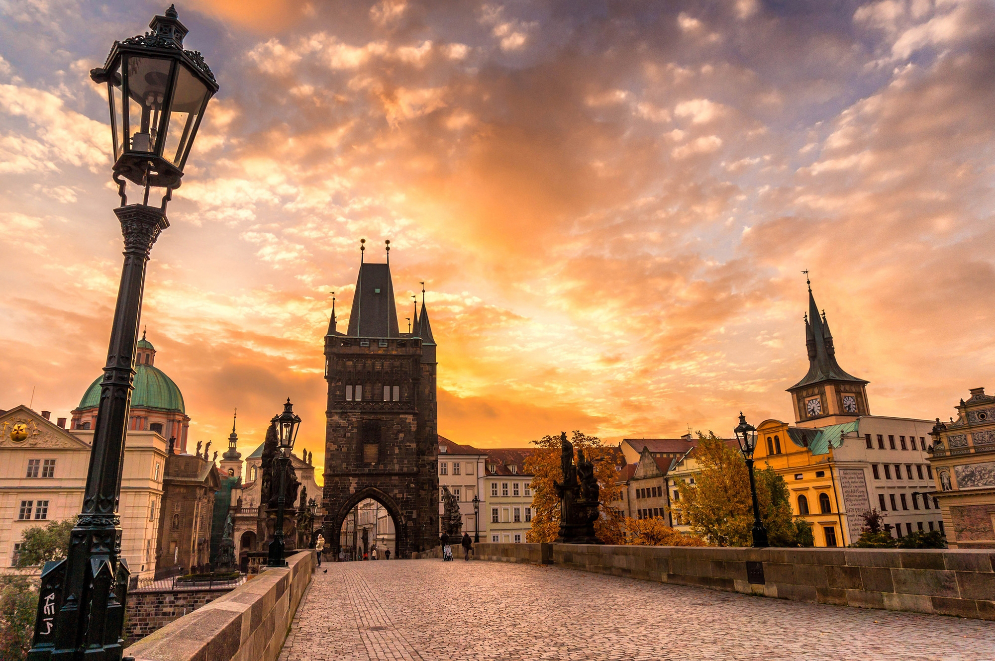 bridge in prague.jpg