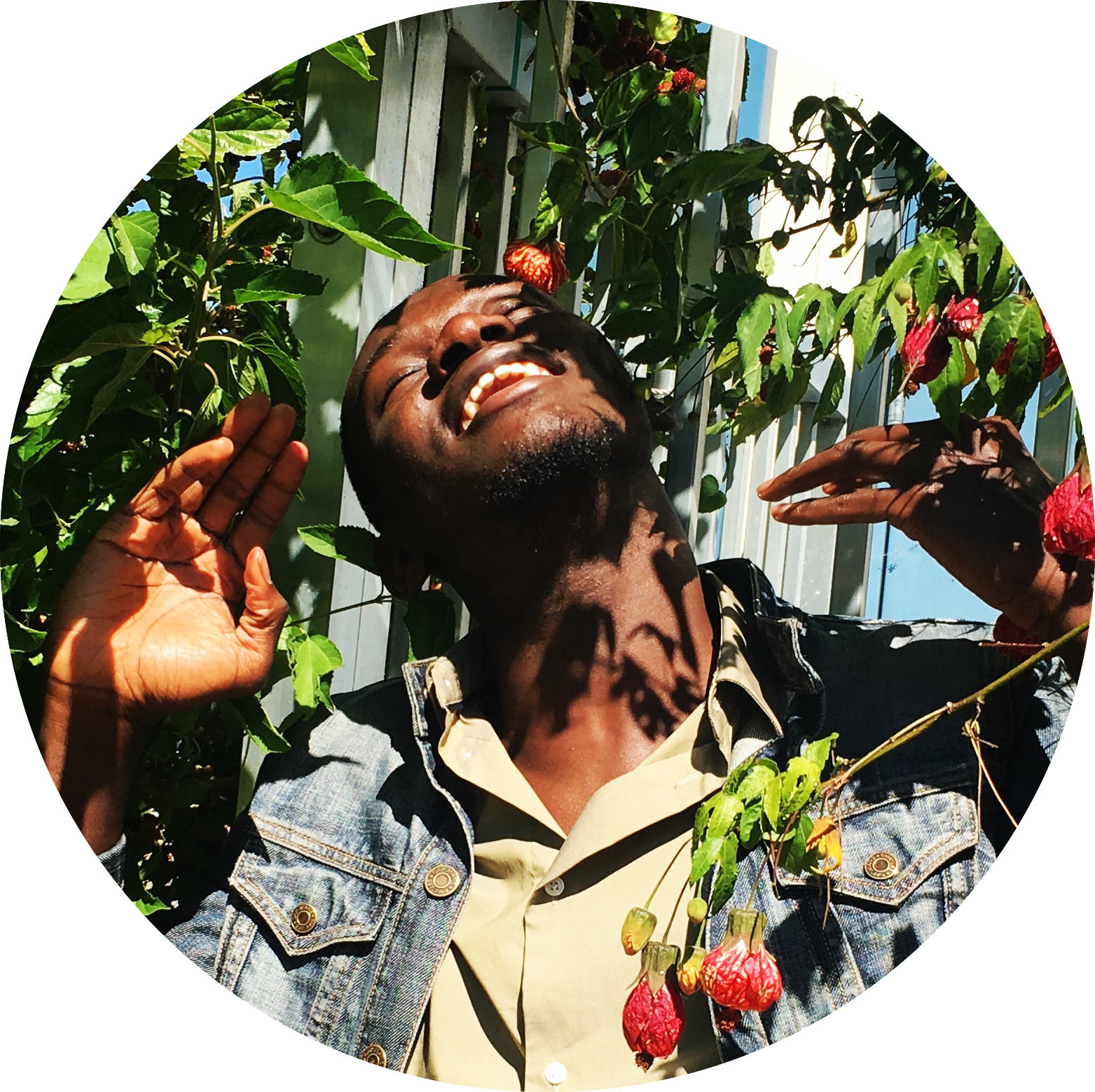 Aldane Walters// Feel Alright Aldane is a student studying Communications at Berkeley City and Laney Colleges. Originally from Jamaica, he plans to transfer to a four-year institution in Fall of 2019. When asked what he wants to do for work, he replied, be a media mogul. Aldane is active with his church, and on campus running the BCC Food Pantry. You can also find him at reggae shows around the East Bay.