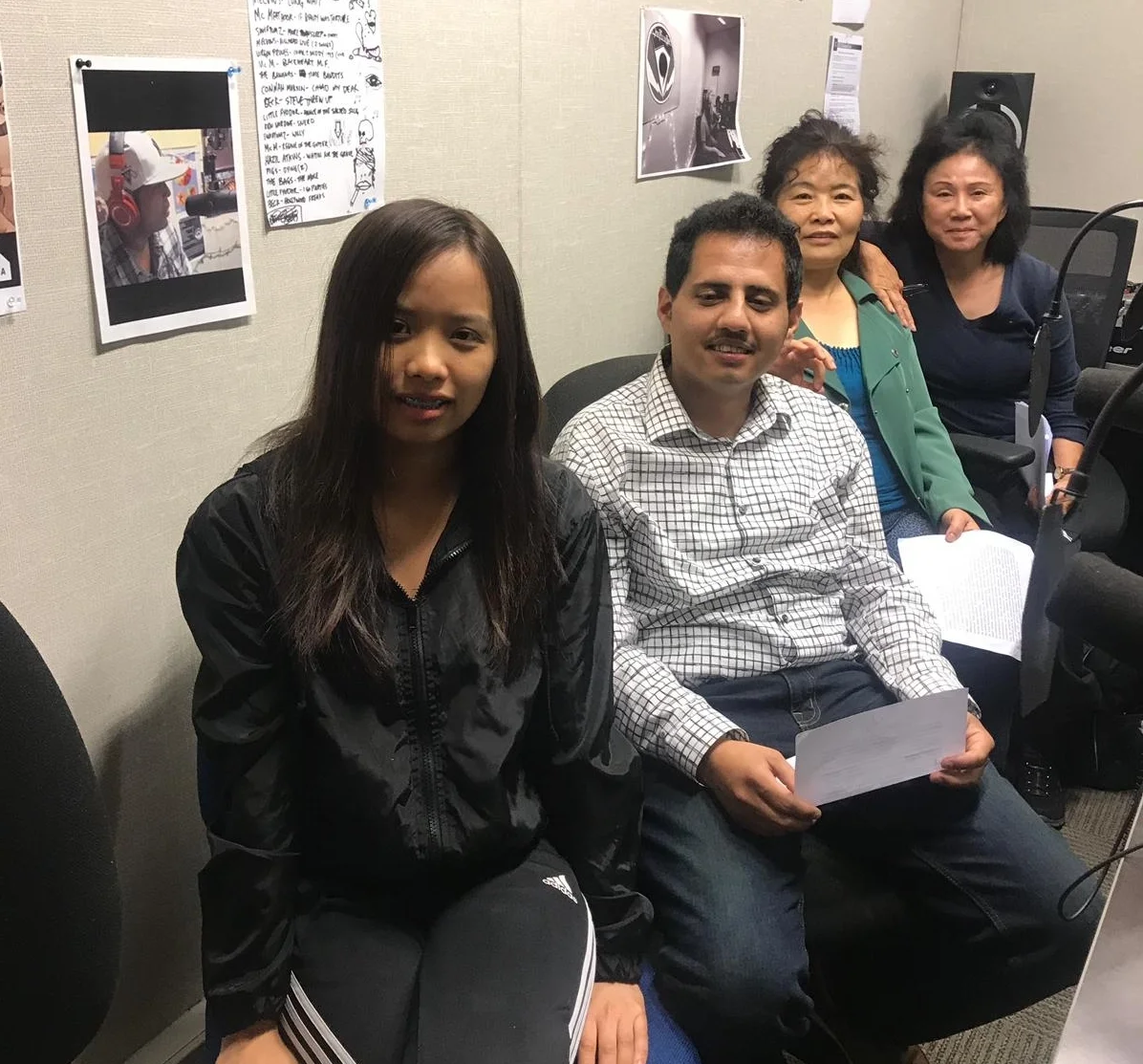 Group 7 is Michelle Nguyen, Ashraf Muharam, Joy Zeng and Linh Nim. In this segment we learn about issues and how they affect our community. Stories: My Pets, Who Is Responsible For The Homeless?, Be Safe!, Immigrant Children Interpreters.