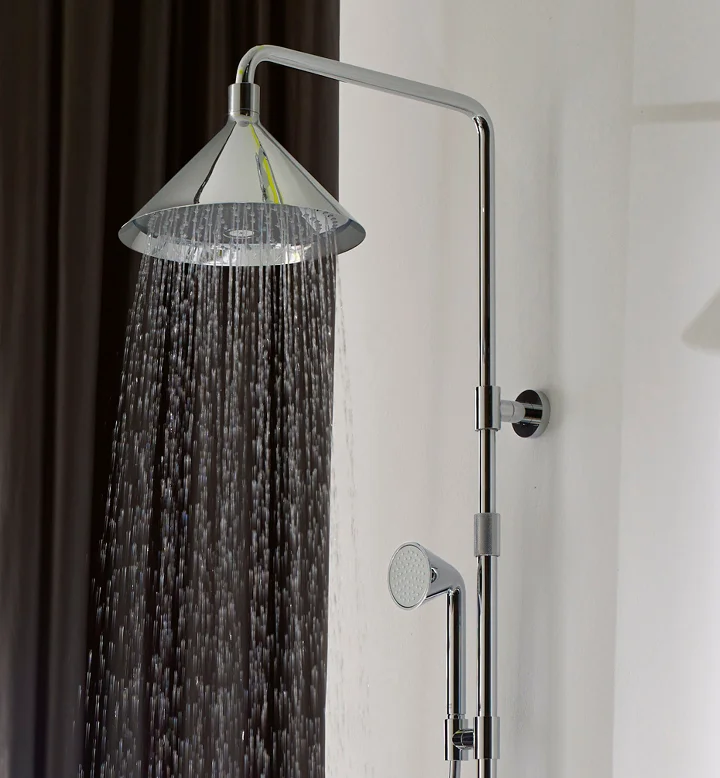 users_Jessy_DietroFRONT_AxorHansgrohe_ridisegna_la_doccia_Axor_ShowerProducts_by_Front-.jpg