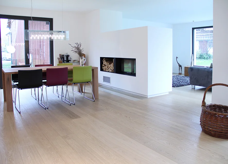 Oak-Classic-Nordic_sand_waxoil_RGB.jpg