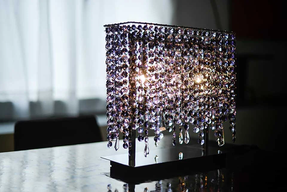linea-table-lamp.jpg