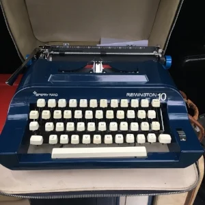 typewriter.jpg