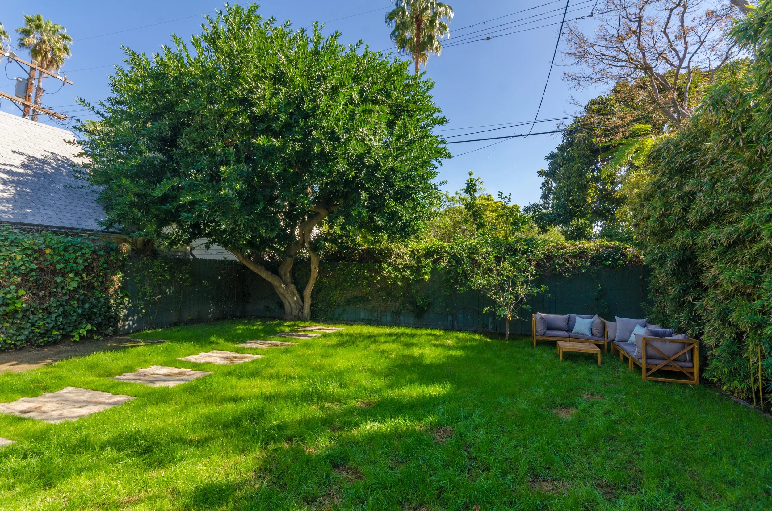 1620NStanleyAve-023.jpg