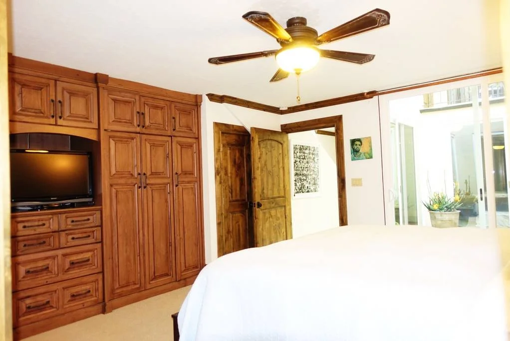 006 MASTER BEDROOM 3.jpg