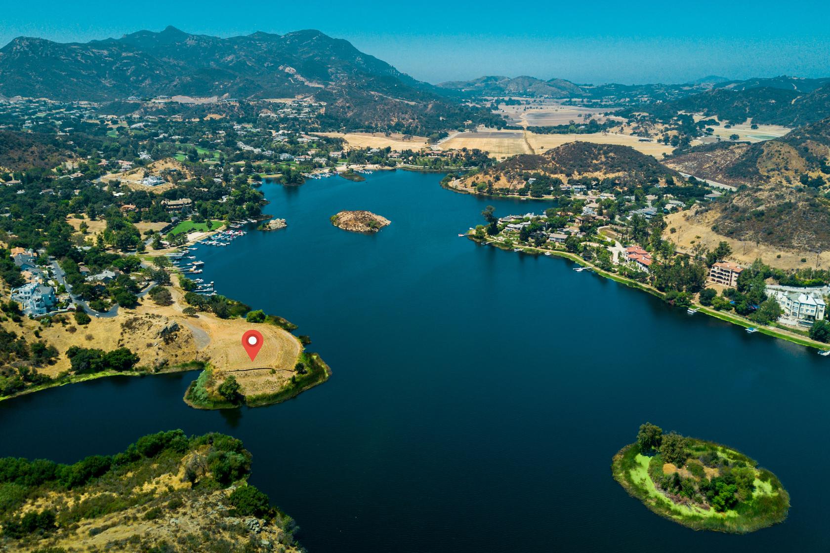 4 - 473 Lower Lake.jpg