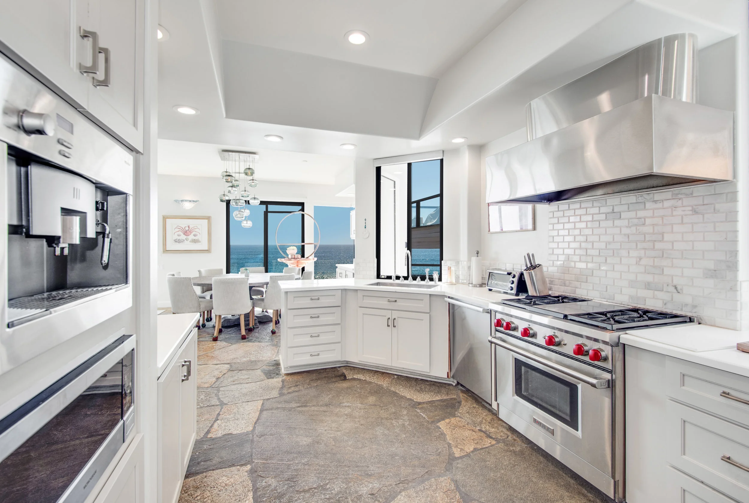 003 Kitchen 25252 Malibu Road For Sale Lease The Malibu Life Team Luxury Real Estate.jpg