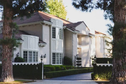 beverly-hills-the-market-2b-the-malibu-life-team.jpg