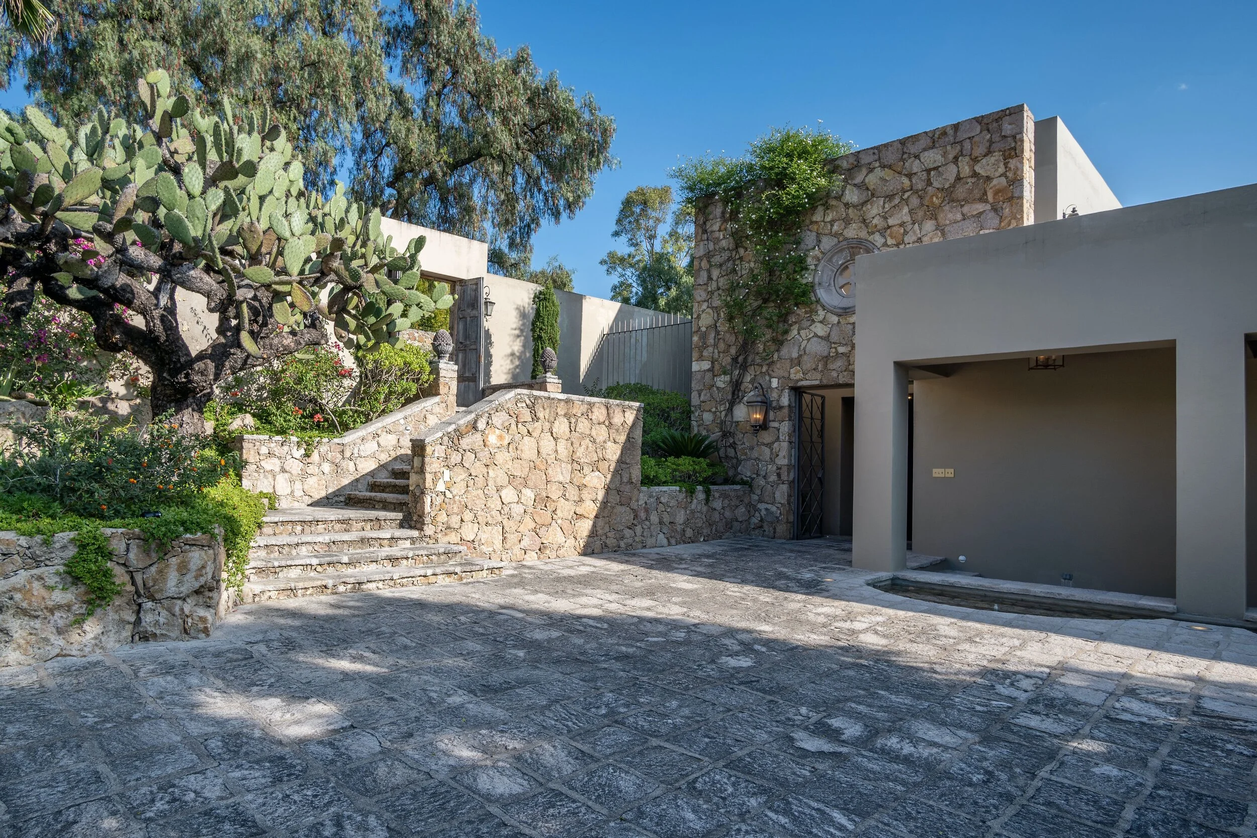 Callejon Del Chorro San Miguel De Allende The Malibu Life