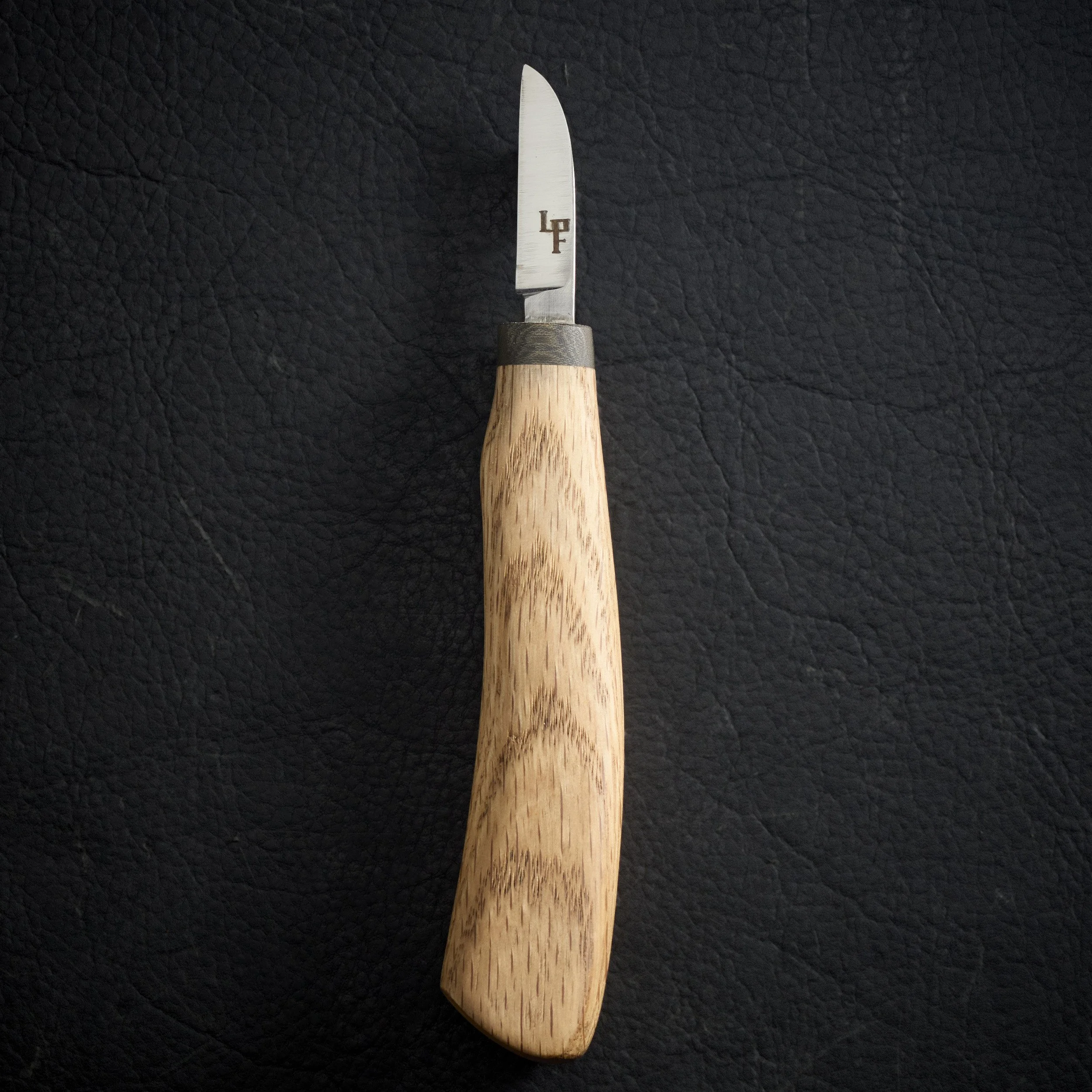 687.WharnyCarver.Oak.0173.jpg