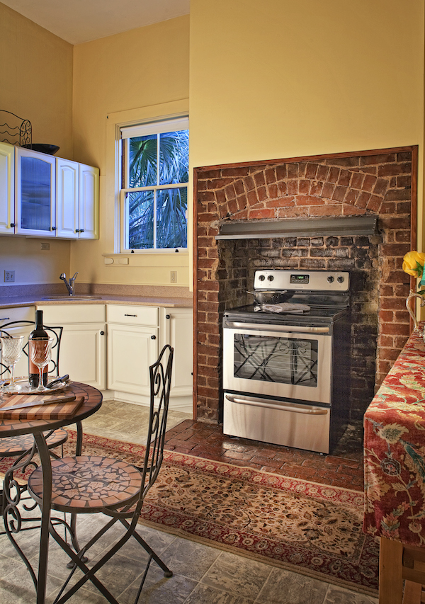 Top Bed and Breakfast in Savannah, Printmakers Inn Kitchen.jpg