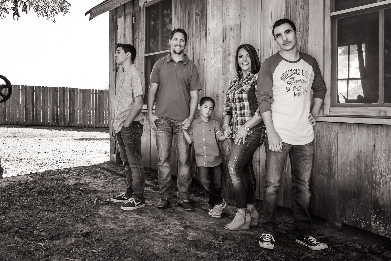 Family BW _4x6.jpg